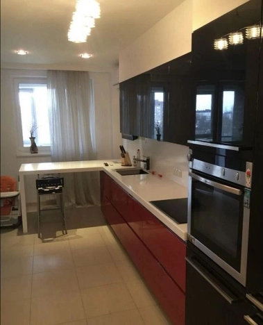 Купить трехкомнатную квартиру в Ростовской области. Вариант № 3295304, 0, площадь -  квм, цена 14500000 рублей