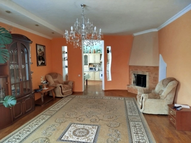 Купить дом в Омске. Вариант № 18280, 11, площадь -  квм, цена 23500000 рублей