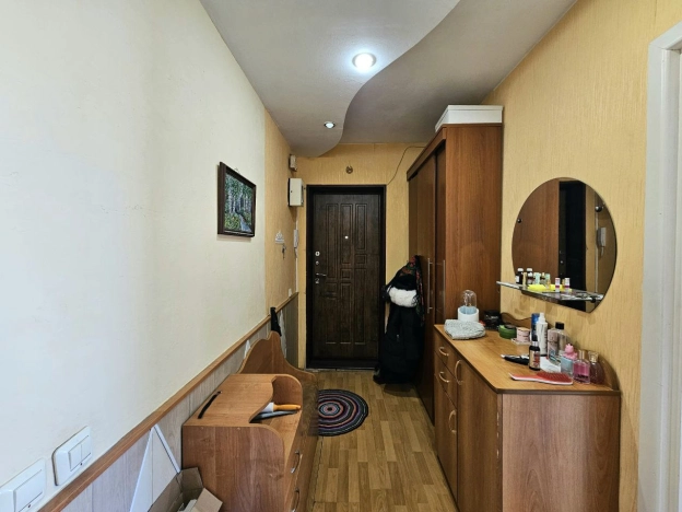 Купить двухкомнатную квартиру в Микрорайоне 6А, Ангарск в Ангарске. Вариант № 33546, 9, площадь - квм, цена 3850000 рублей