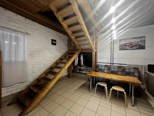 Купить дом на улице Сиреневая в Иркутской области. Вариант № 55190, 14, площадь -  квм, цена 12500000 рублей