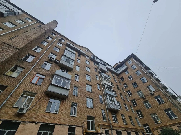 Купить квартиру в Москве. Вариант № 8107125, 18, площадь -  квм, цена 45000000 рублей