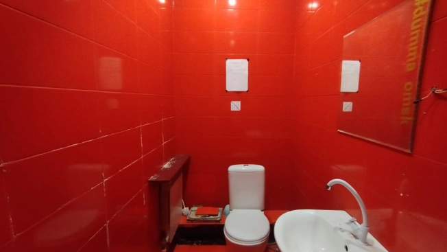 Купить коммерческую недвижимость в Омске. Вариант № 5251820, 8, площадь -  квм, цена 12000000 рублей