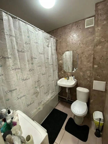 Купить квартиру на улице шоссе Героев Сталинграда в Керчи. Вариант № 24096, 6, площадь -  квм, цена 4650000 рублей