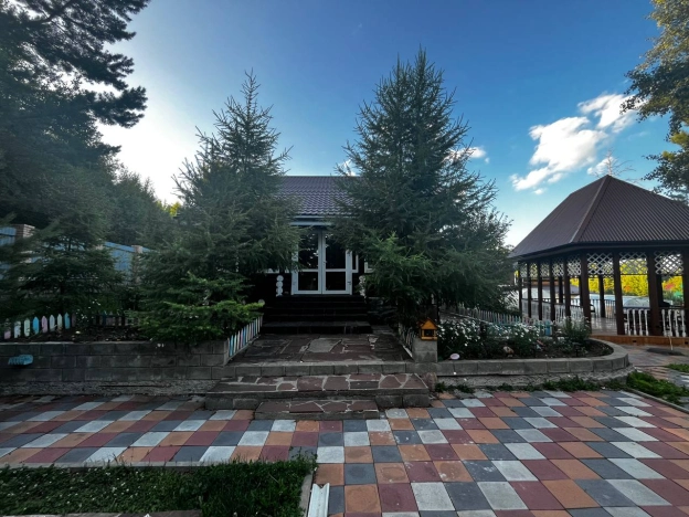 Купить дом в Иркутской области. Вариант № 60334, 0, площадь -  квм, цена 12500000 рублей