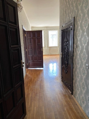 Купить дом на улице Садовая в Алтайском крае. Вариант № 26069, 8, площадь -  квм, цена 69000000 рублей