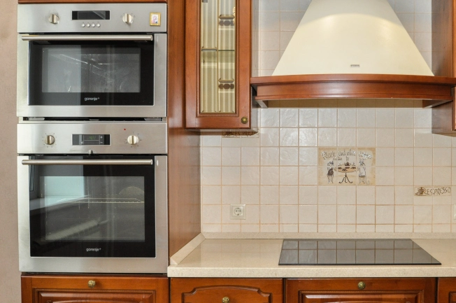 Купить четырехкомнатную квартиру в Новосибирской области. Вариант № 9426424, 11, площадь -  квм, цена 13500000 рублей