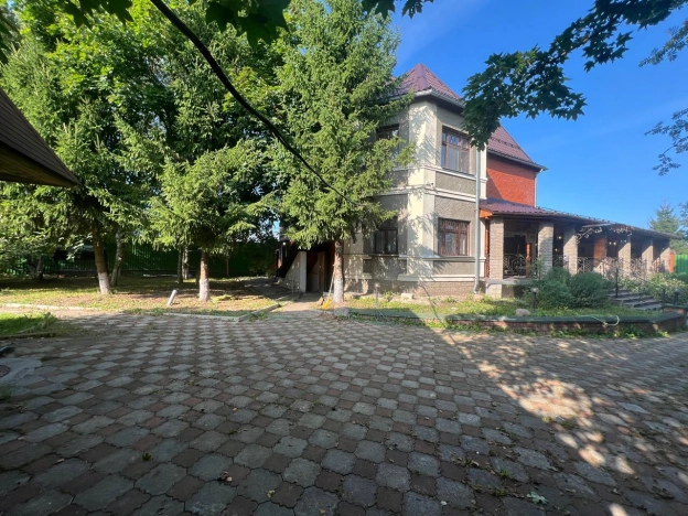 Купить дом в Москве. Вариант № 12160, 1, площадь - квм, цена 27000000 рублей