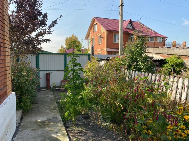 Купить дом у метро Речной вокзал в Новосибирске. Вариант № 6628505, 10, площадь -  квм, цена 4600000 рублей