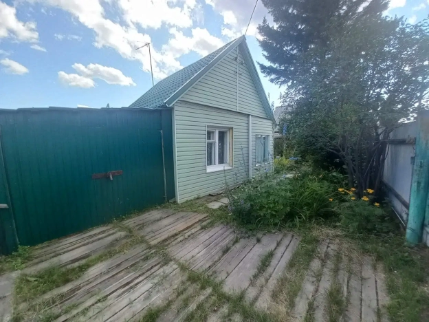 Купить дом на улице Административная в Иркутской области. Вариант № 7683011, 0, площадь -  квм, цена 11500000 рублей