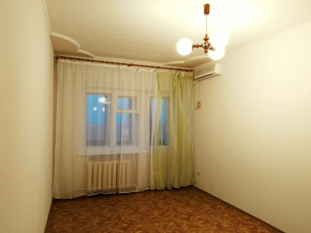 Купить однокомнатную квартиру в Волгограде. Вариант № 32050, 16, площадь -  квм, цена 2950000 рублей