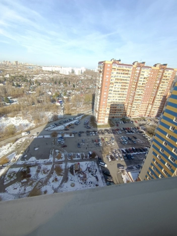 Купить двухкомнатную квартиру у метро Октябрьская в Новосибирске. Вариант № 7992622, 18, площадь -  квм, цена 5300000 рублей