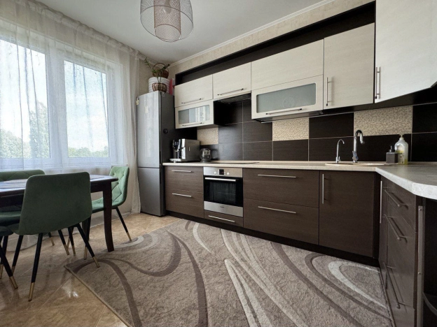 Купить трехкомнатную квартиру на улице Олега Кошевого в Калининграде. Вариант № 50449, 1, площадь -  квм, цена 7980000 рублей