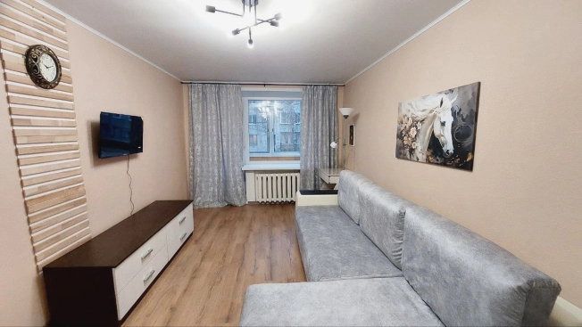 Снять квартиру в Коврове. Вариант № 9846136, 9, площадь -  квм, цена 23000 рублей