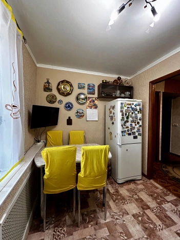 Купить двухкомнатную квартиру на улице Берёзовая в Калужской области. Вариант № 3976681, 2, площадь -  квм, цена 3249450 рублей