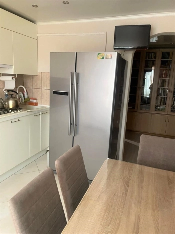 Купить трехкомнатную квартиру в Кузнецке. Вариант № 24672, 13, площадь -  квм, цена 7100000 рублей