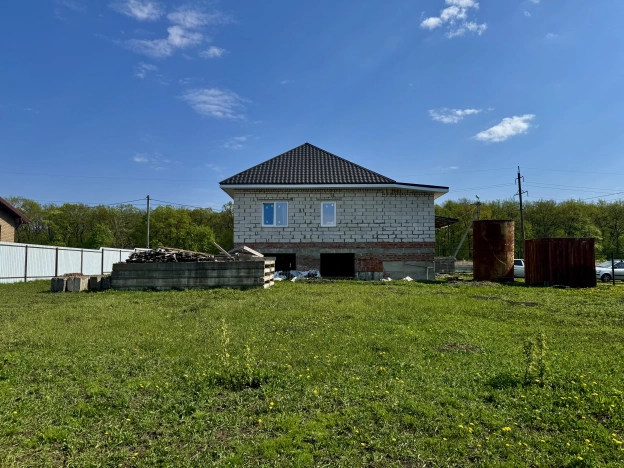 Купить дом в районе Северо-Восточный в Старом Осколе. Вариант № 38535, 3, площадь -  квм, цена 4800000 рублей