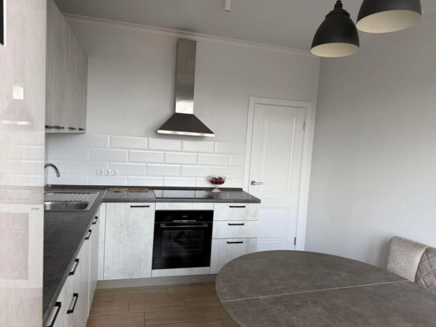 Купить двухкомнатную квартиру в Одинцове. Вариант № 9276438, 18, площадь -  квм, цена 10500000 рублей