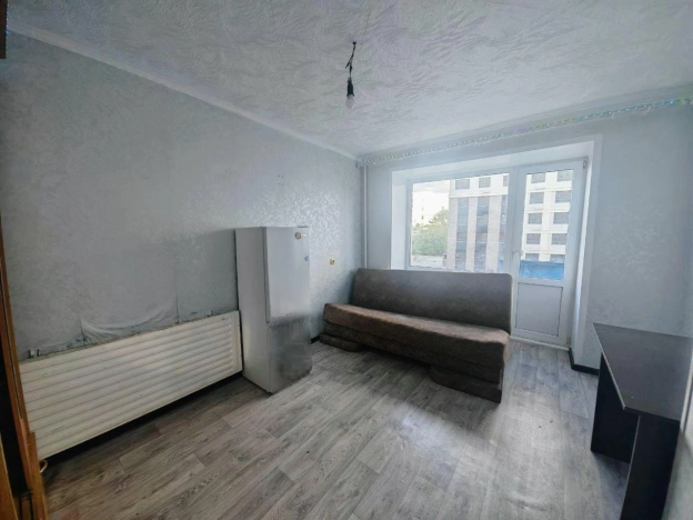 Купить квартиру на вторичке на улице Минская в Пензе. Вариант № 4091973, 1, площадь -  квм, цена 1750000 рублей