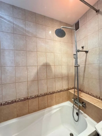 Купить двухкомнатную квартиру в районе Советский в Новосибирске. Вариант № 7827014, 5, площадь -  квм, цена 11500000 рублей