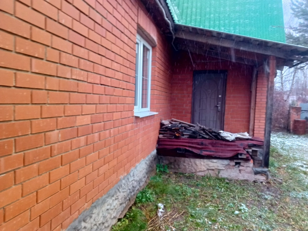 Купить дом на улице Садовая в Тульской области. Вариант № 9402974, 3, площадь -  квм, цена 4100000 рублей