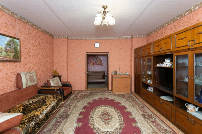 Купить трехкомнатную квартиру на вторичке в районе Октябрьский в Владимире. Вариант № 6930290, 5, площадь -  квм, цена 8500000 рублей