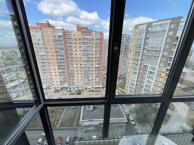 Купить квартиру на вторичке в Иркутске. Вариант № 6882569, 4, площадь -  квм, цена 10195995 рублей