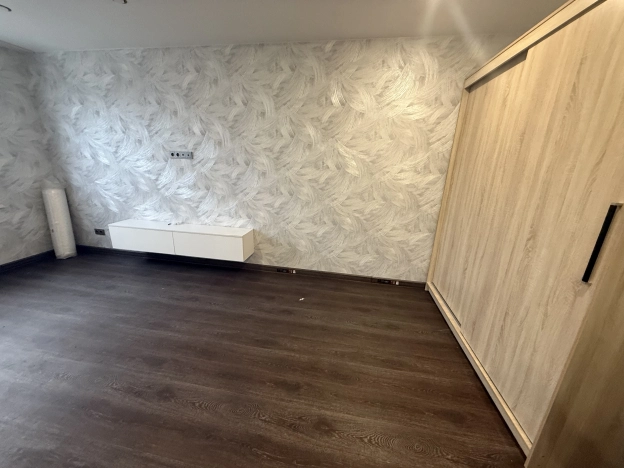 Снять квартиру в Пензенской области. Вариант № 9830739, 5, площадь -  квм, цена 20000 рублей