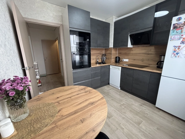 . Вариант № 3815667, 7, площадь - 50 квм, цена 5150000 рублей