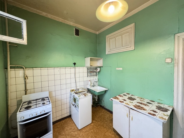 Купить комнату в Москве. Вариант № 3784804, 5, площадь - квм, цена 8500000 рублей