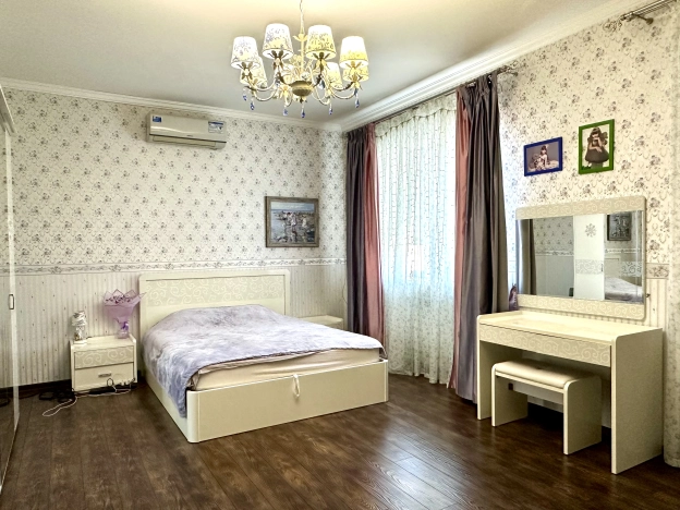 Купить дом в Краснодаре. Вариант № 44952, 12, площадь - квм, цена 44440000.0000 рублей