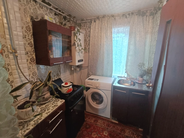 Купить двухкомнатную квартиру на улице Седина в Ейске. Вариант № 54579, 5, площадь -  квм, цена 2950000 рублей