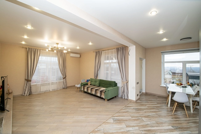 Купить дом в Боре. Вариант № 32038, 6, площадь -  квм, цена 23500000 рублей