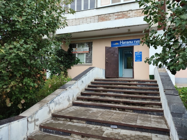 Снять коммерческую недвижимость в Иванове. Вариант № 9679150, 6, площадь -  квм, цена 6950 рублей