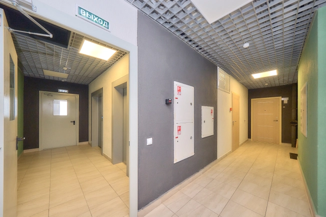 Купить трехкомнатную квартиру в Рязанской области. Вариант № 9278633, 15, площадь -  квм, цена 9600000 рублей