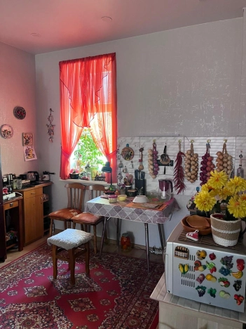 Купить трехкомнатную квартиру на улице Жилмассив в Новосибирской области. Вариант № 8843056, 6, площадь -  квм, цена 8990000 рублей