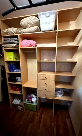 Купить квартиру в Омске. Вариант № 9677977, 6, площадь -  квм, цена 9200000 рублей