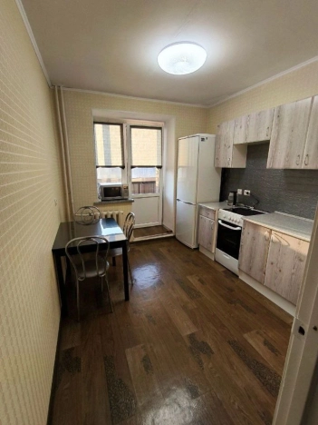 Снять квартиру у метро Площадь Маркса в Новосибирске. Вариант № 9586479, 1, площадь -  квм, цена 32000 рублей