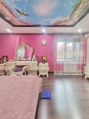 Купить трехкомнатную квартиру в Кызыле. Вариант № 16503, 0, площадь - квм, цена 9100000 рублей