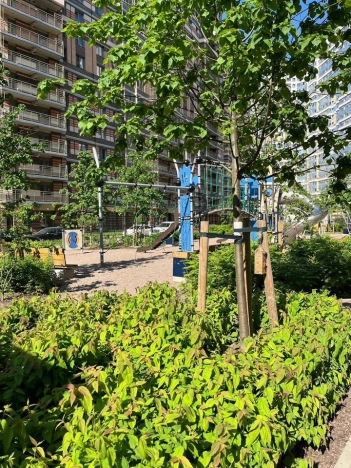 Купить трехкомнатную квартиру в районе Приморский в Санкт-Петербурге. Вариант № 34819, 37, площадь -  квм, цена 36000000 рублей