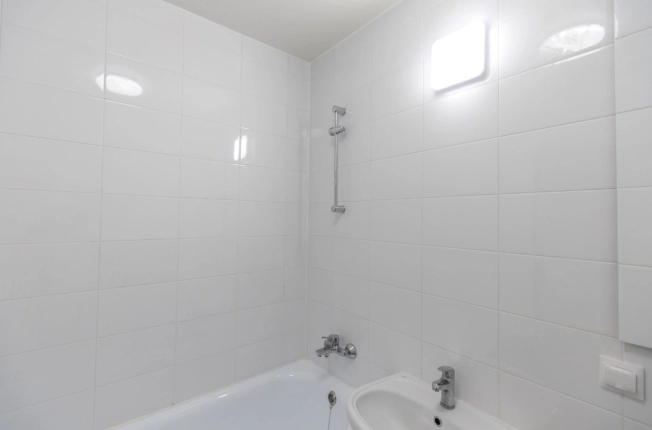 Купить квартиру в Москве. Вариант № 8421531, 6, площадь -  квм, цена 17320000 рублей