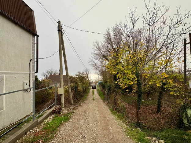 Купить земельный участок в Новороссийске. Вариант № 9534116, 4, площадь -  квм, цена 3320000 рублей