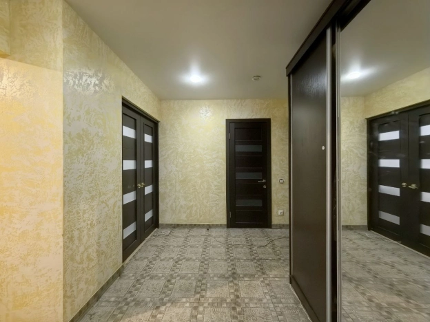 Купить квартиру на улице проспект Гагарина в Смоленске. Вариант № 8010084, 20, площадь -  квм, цена 7400000 рублей