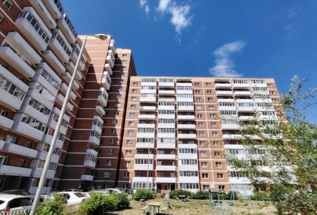 Купить Студию на улице Комарова в Улан-Удэ. Вариант № 5248205, 4, площадь -  квм, цена 5260000 рублей