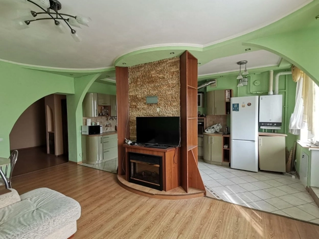 Купить трехкомнатную квартиру в Калуге. Вариант № 1918, 0, площадь -  квм, цена 11970000 рублей