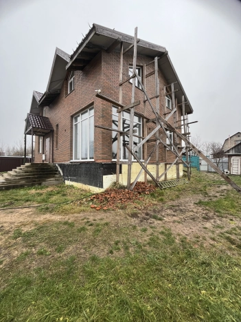 Купить дом в Москве. Вариант № 10218933, 1, площадь -  квм, цена 13000000 рублей