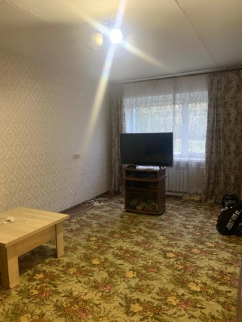 Купить двухкомнатную квартиру на улице Солнечная в Новосибирской области. Вариант № 6298871, 9, площадь -  квм, цена 3500000 рублей