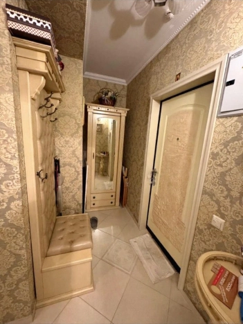 Купить квартиру в Москве. Вариант № 6066219, 6, площадь -  квм, цена 13500000 рублей