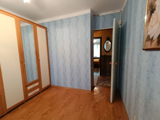 Купить трехкомнатную квартиру в Воронеже. Вариант № 6059387, 10, площадь -  квм, цена 5500000 рублей