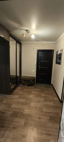 Купить многокомнатную квартиру в Бийске. Вариант № 14613, 18, площадь -  квм, цена 5480000 рублей