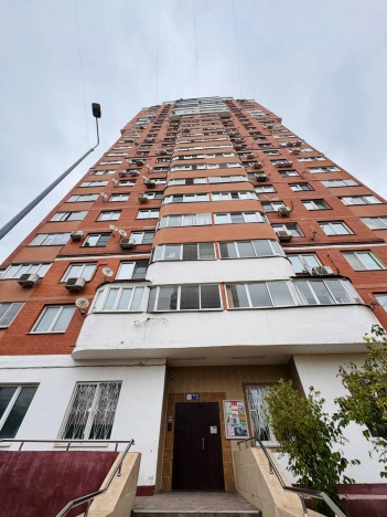 Купить квартиру в Москве. Вариант № 8795536, 30, площадь -  квм, цена 18500000 рублей